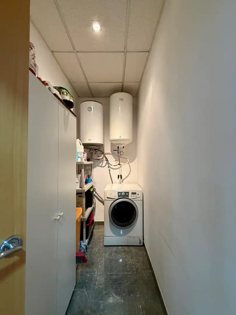 Local en venta en Terrassa con Aire acondicionado, Calefacción y Internet