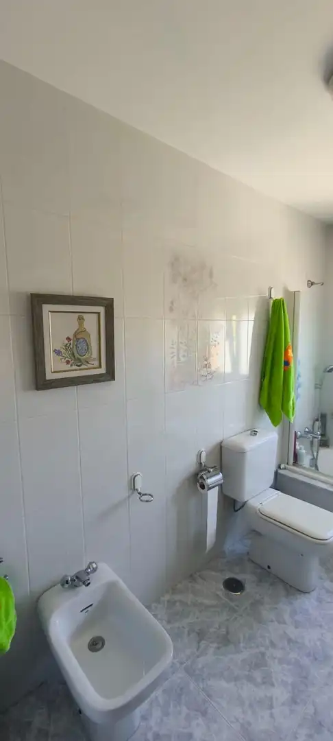Bathroom of Houses for sale in Vilagarcía de Arousa  with Terrace, Storage room and Furnished