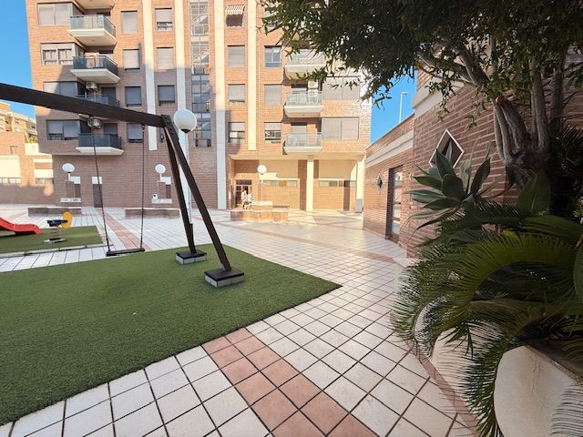 Exterior view of Flat for sale in Castellón de la Plana / Castelló de la Plana  with Air Conditioner, Storage room and Oven