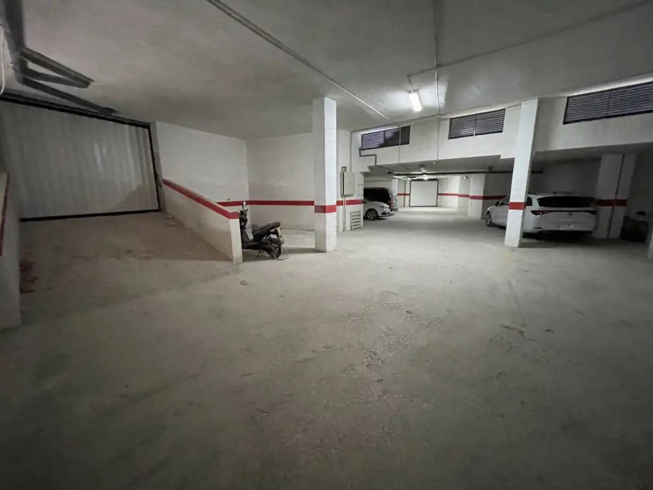 Parkplatz von Gebäude zum Verkauf in Moratalla