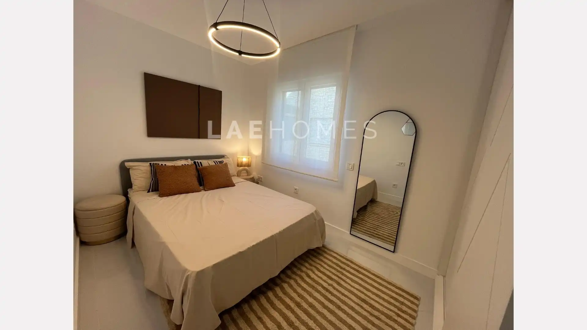 Schlafzimmer von Dachboden zum Verkauf in Marbella mit Terrasse