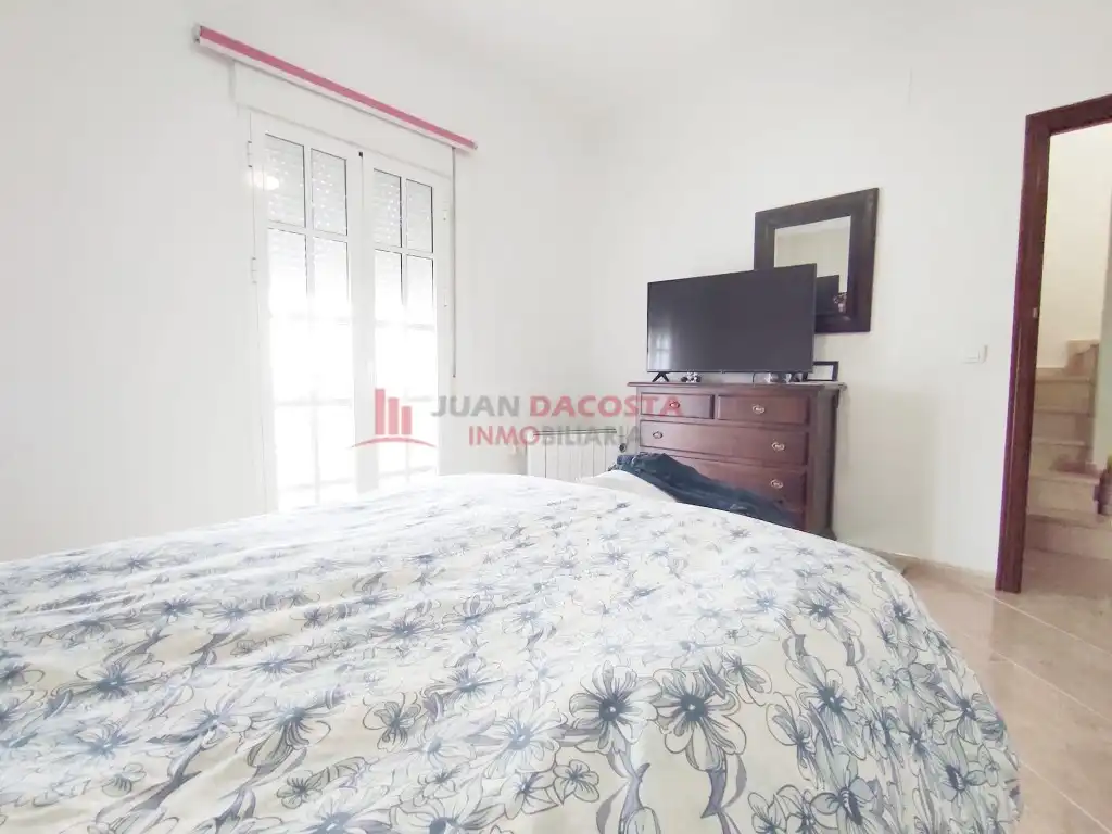 Habitación de Dúplex en venta en Lepe