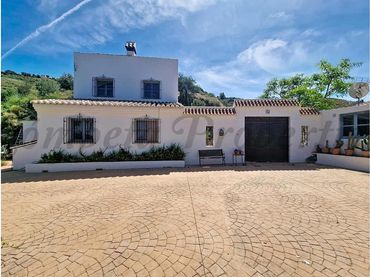 Maison avec piscine à vendre à Vélez-Málaga ciudad
