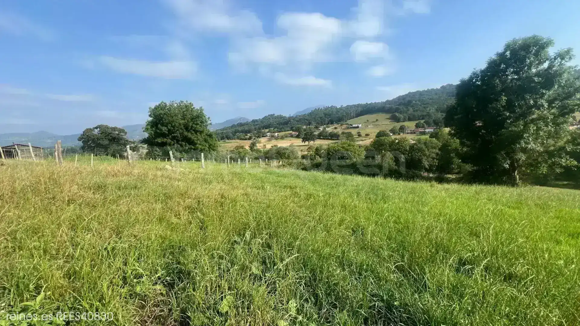 Residencial en venda en Nava