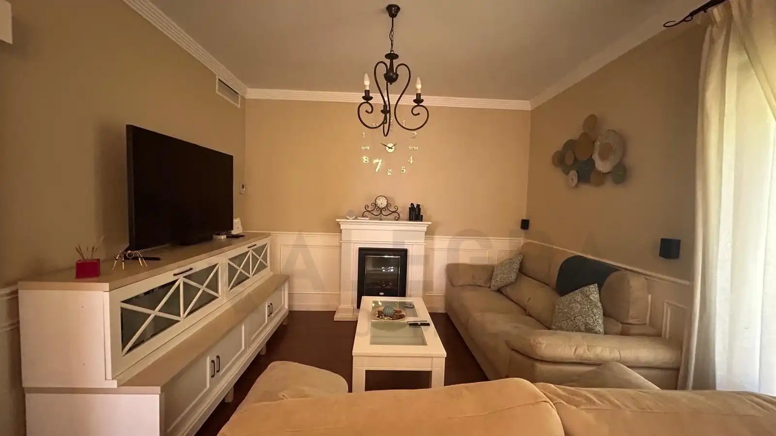 Living room of Houses for rent in Jerez de la Frontera  with Air Conditioner, Private garden and Storage room