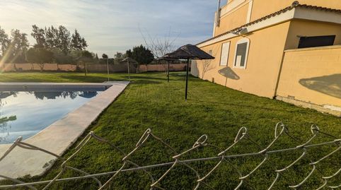 Foto 3 de Casa adosada en venda a Aznalcázar, Sevilla