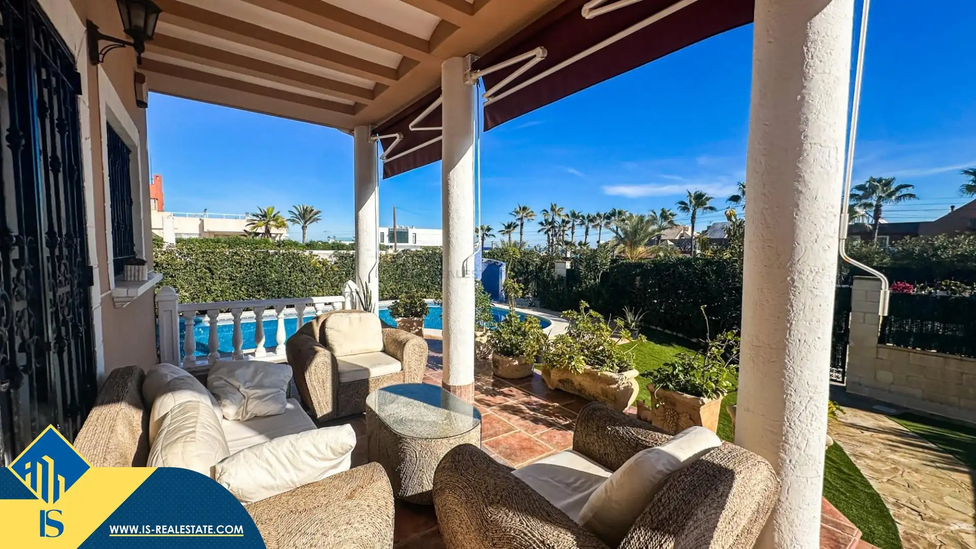Chalet con jardín en venta en La Mata, imagen 4