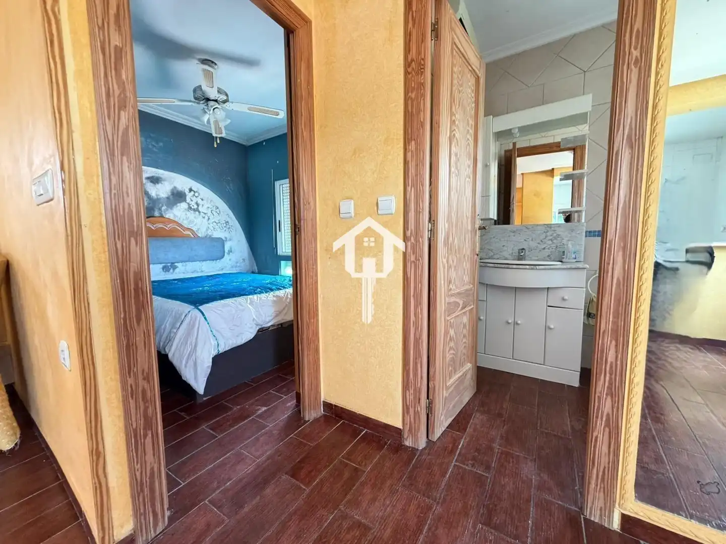 Habitación de Piso en venta en Alicante / Alacant con Jardín privado, Trastero y Piscina