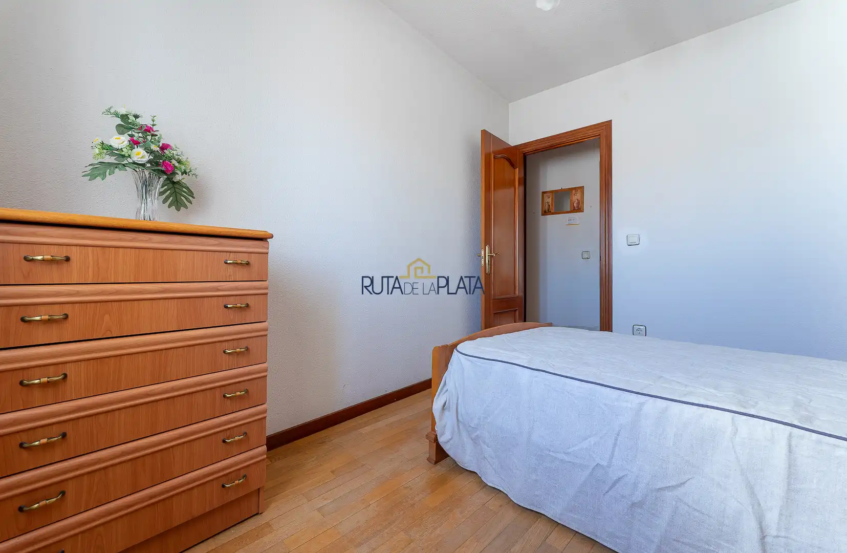 Habitación de Ático en venta en Morales del Vino, Zamora