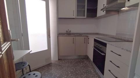 Foto 3 de Piso en venta en Constitucion, Novelda, Alicante