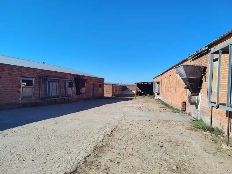 Vista exterior de Nau industrial en venda en La Mata