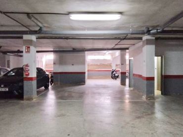Aparcamiento en venta en Aspe Centro