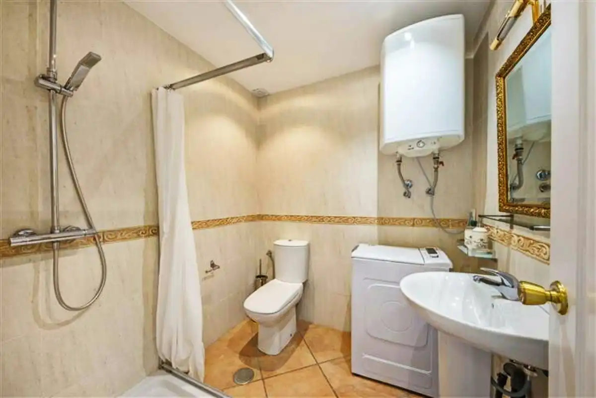 Bathroom of Apartments for rent in Marbella  with Air Conditioner, Furnished and Balcony