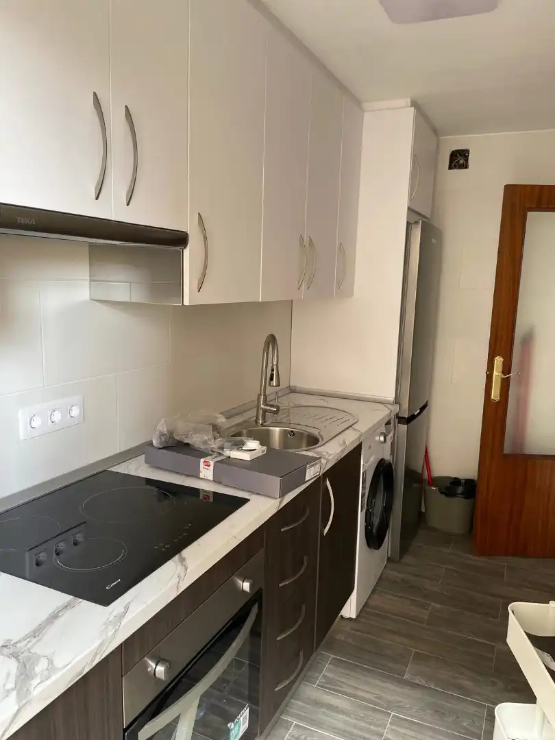 Wohnung mit Terrasse zur Miete in Calle Santa Marta, imagen 2