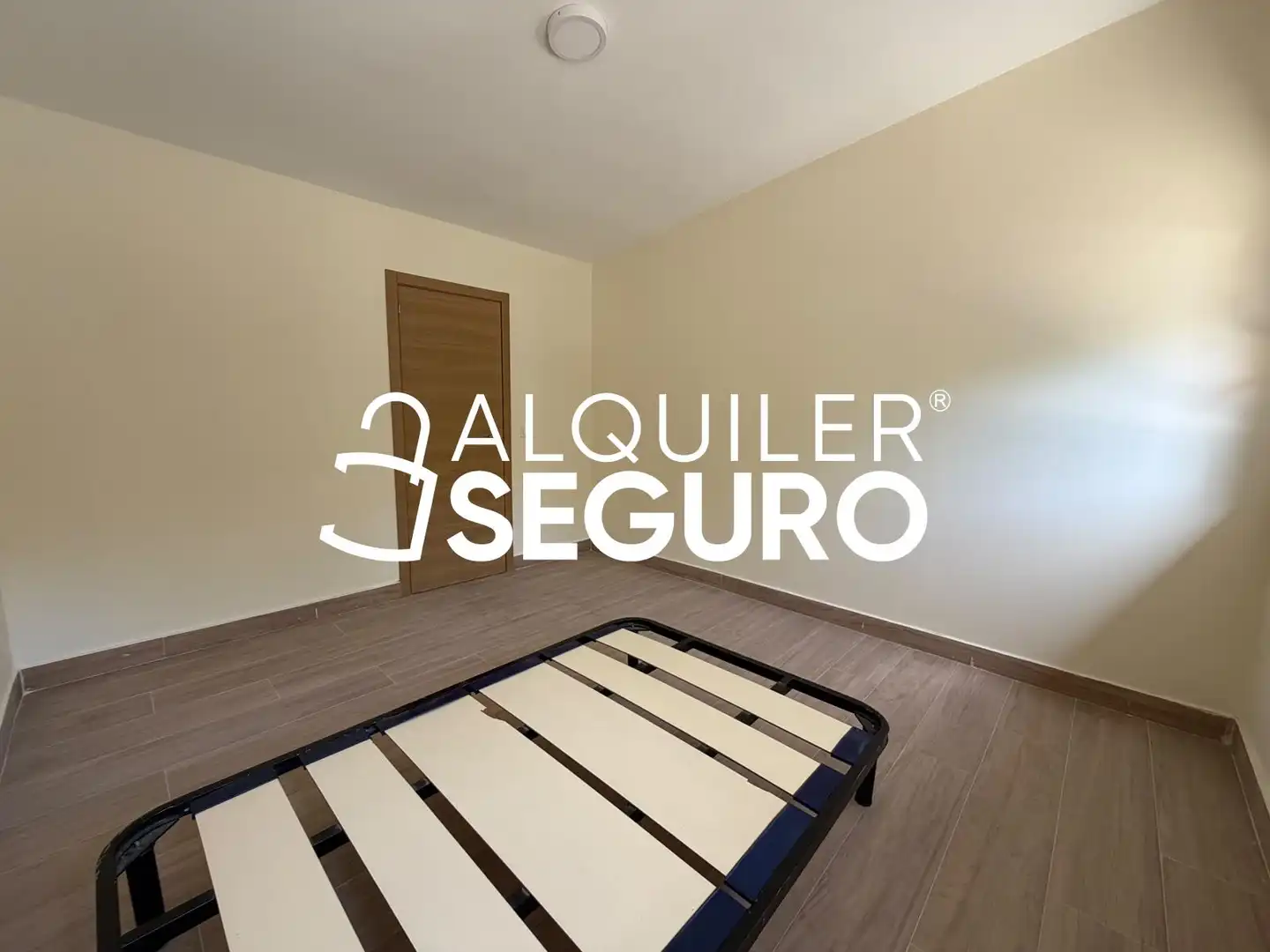 Habitación de Casa o chalet de alquiler en Madrid