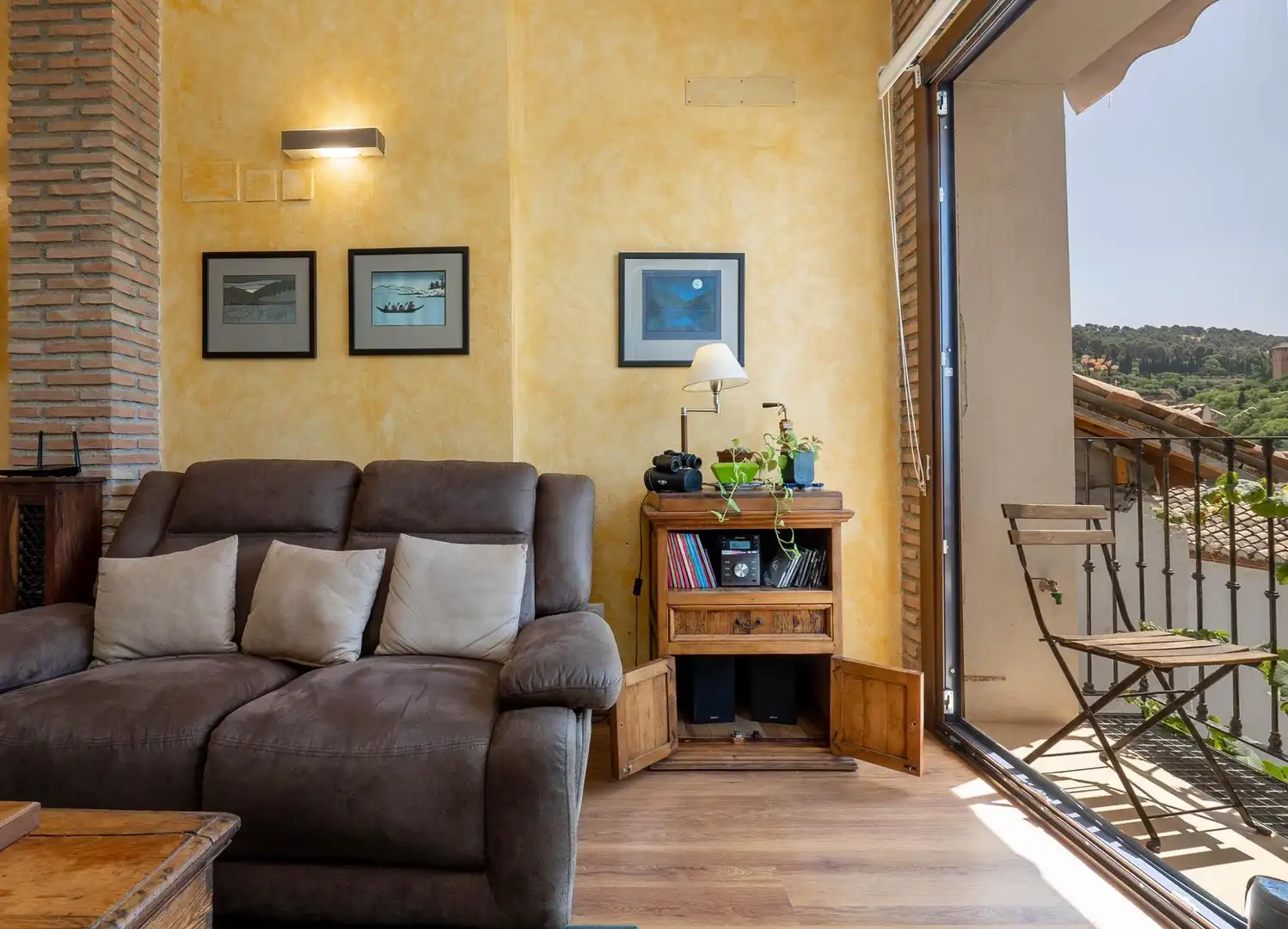 Sala de estar de Casa o chalet en venta en Granada con Terraza y Balcón