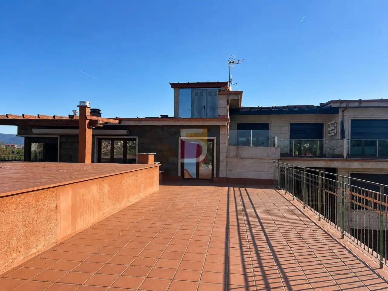 Terrassa de Àtic de lloguer en Marín amb Aire condicionat, Calefacció i Terrassa