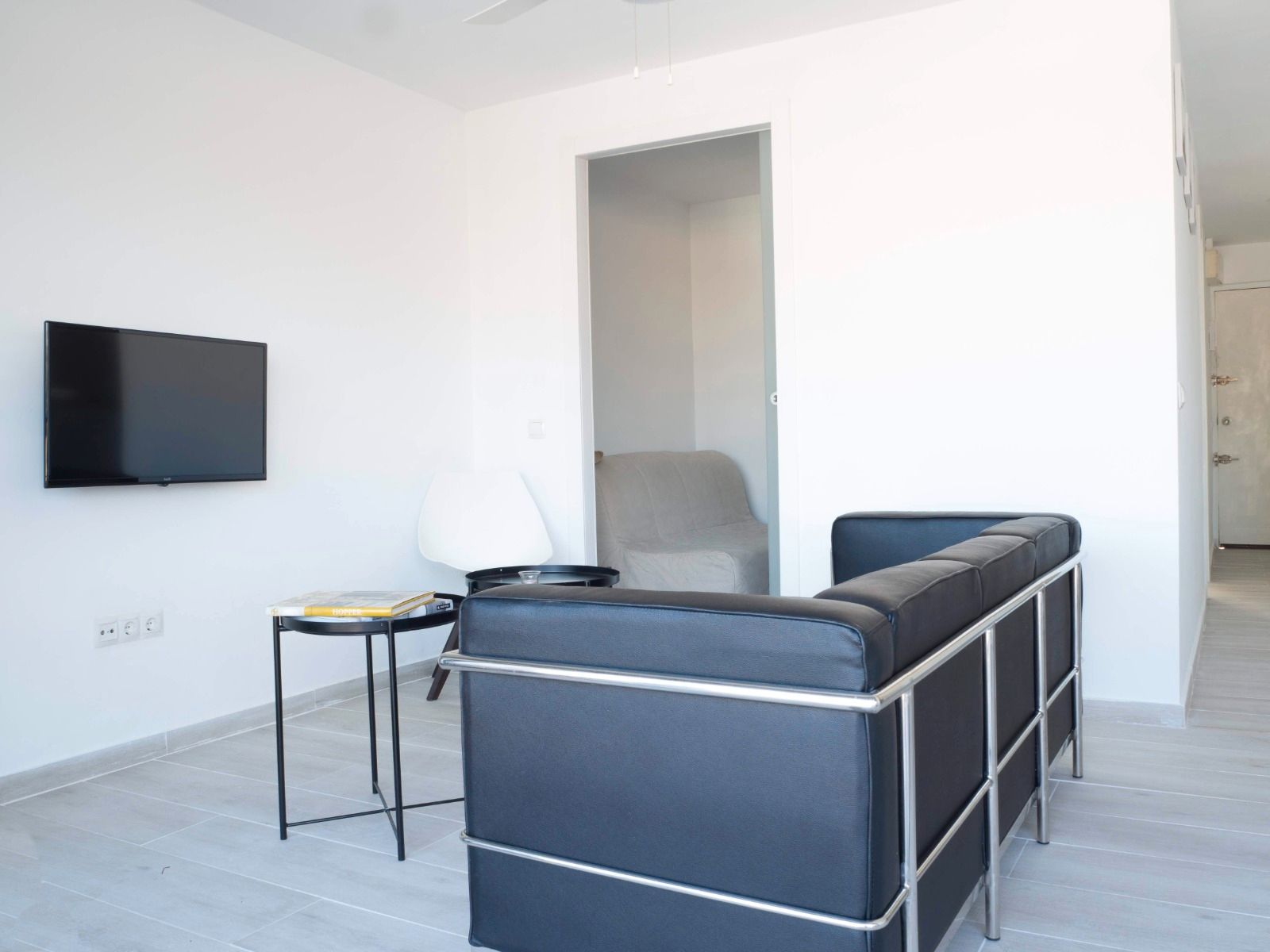 Sala d'estar de Pis en venda en Marbella amb Aire condicionat, Moblat i TV