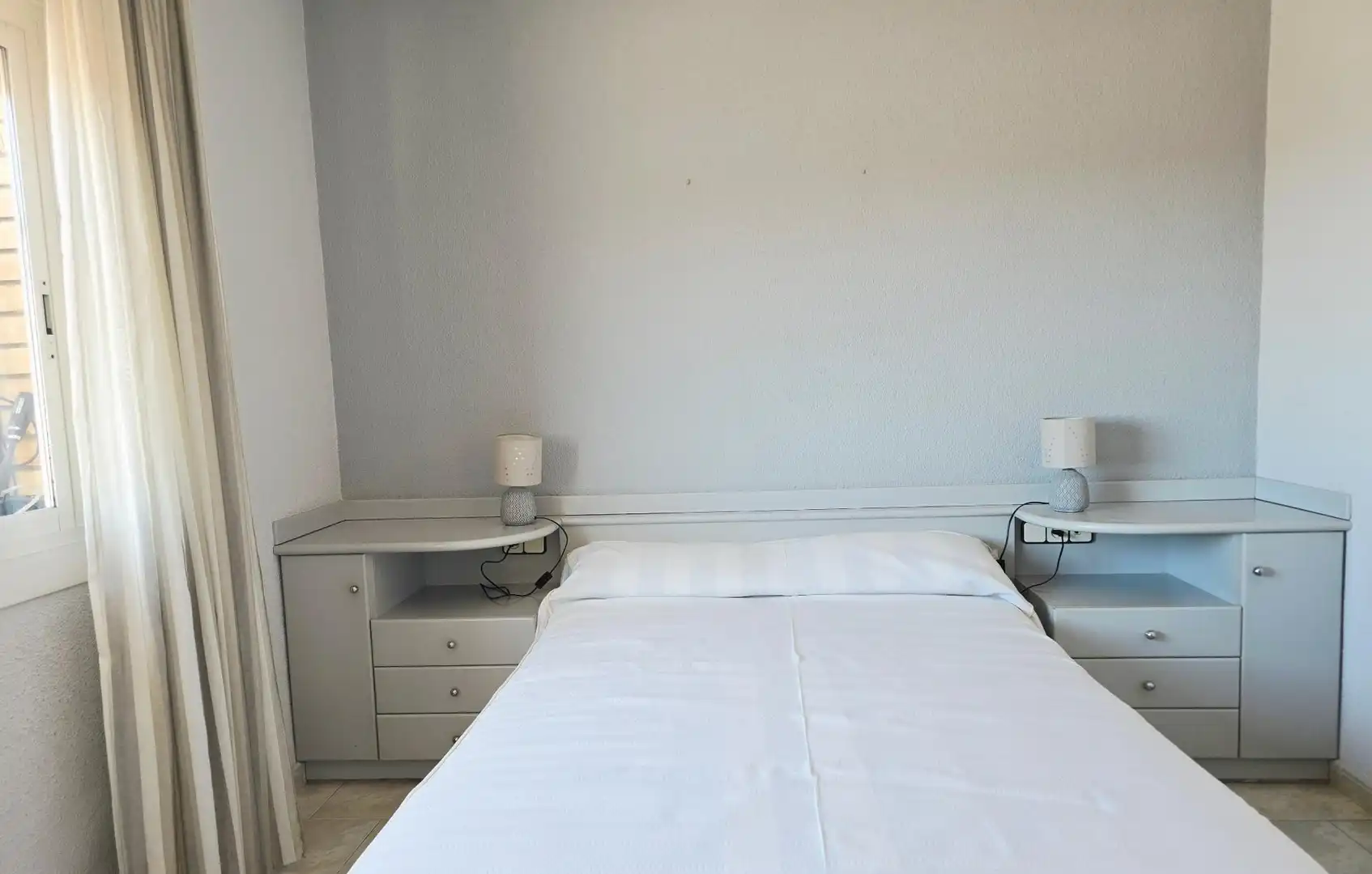 Bedroom of Attic for sale in Barcelona  with Air Conditioner, Heating and Terrace
