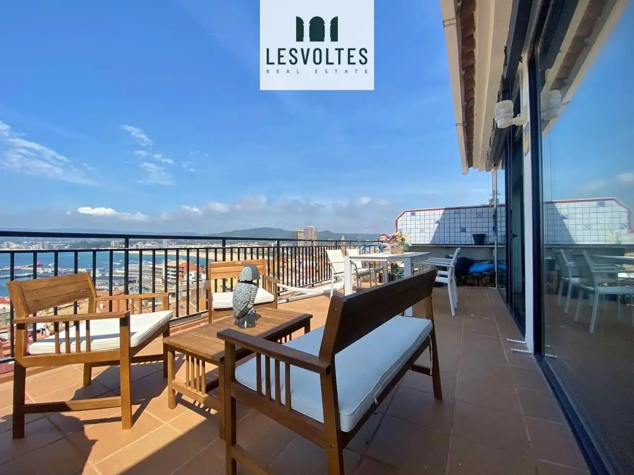 Terraza de Apartamento en venta en Palamós con Calefacción, Parquet y Balcón