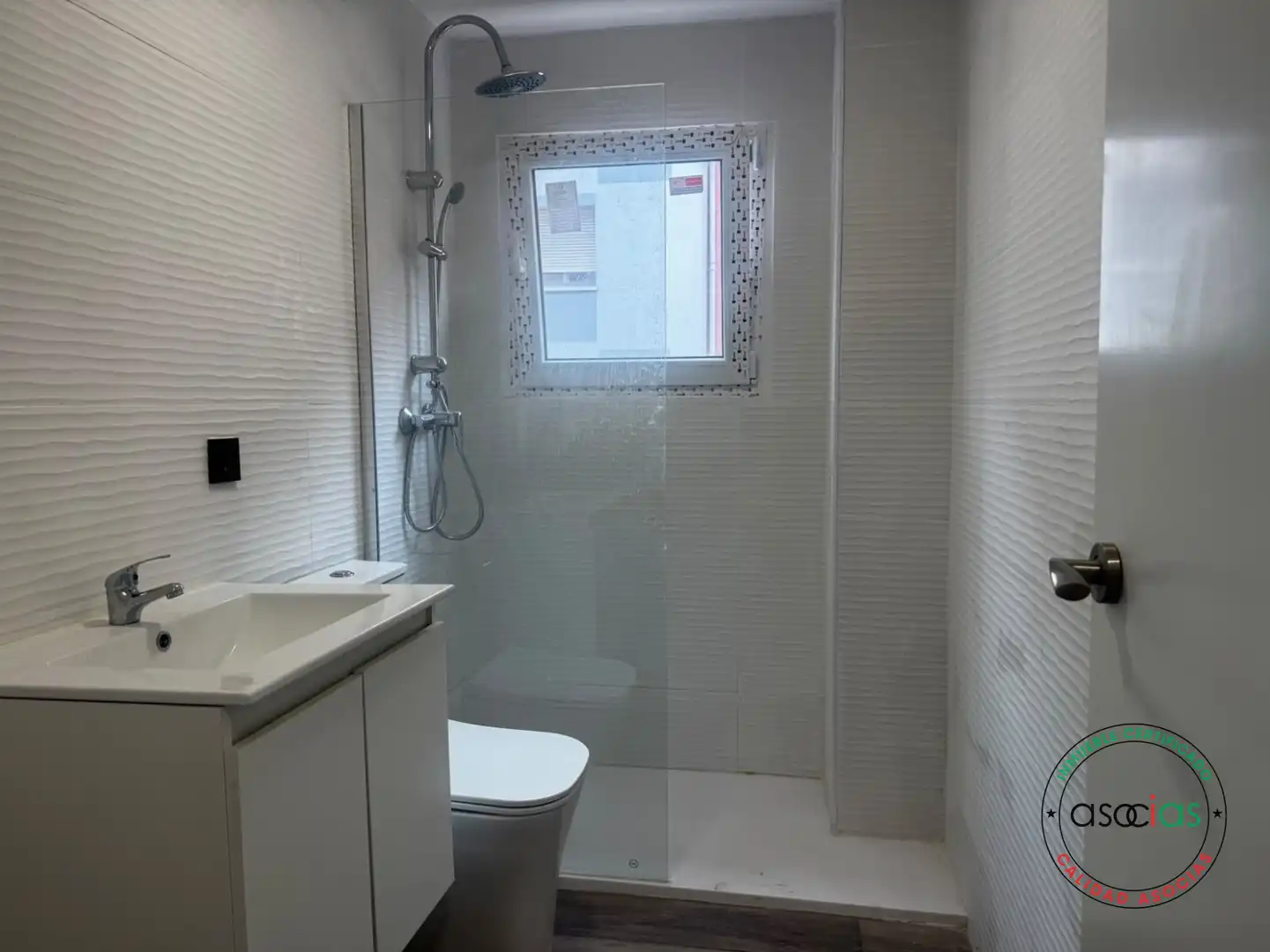 Bathroom of Flat for sale in Gijón   with Heating