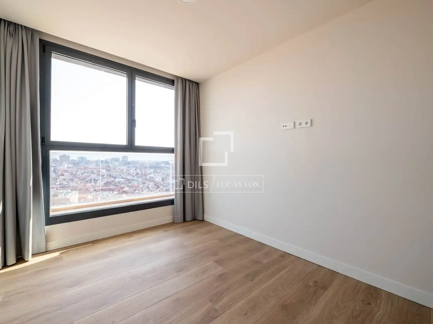 Habitación de Ático en venta en Madrid con Aire acondicionado, Calefacción y Terraza