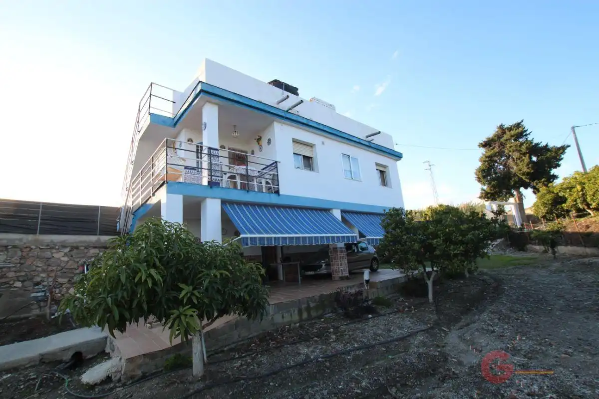 Casa rústica en venda a Centro
