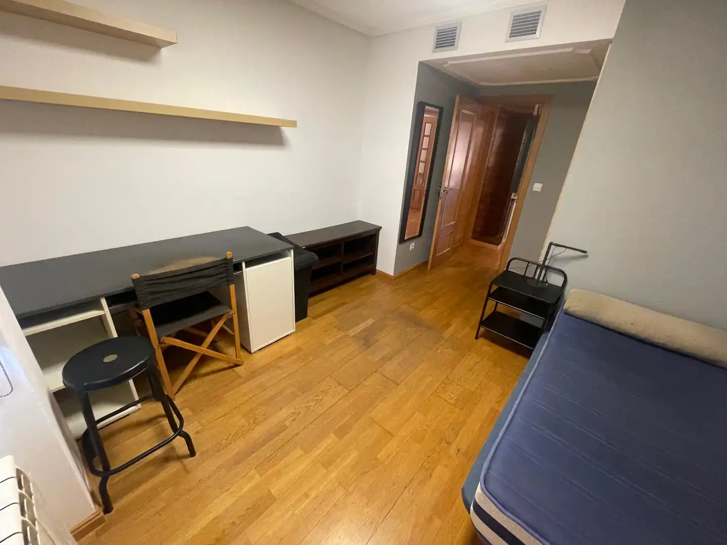 Habitación de Piso de alquiler en Zaragoza con Aire acondicionado, Calefacción y Parquet