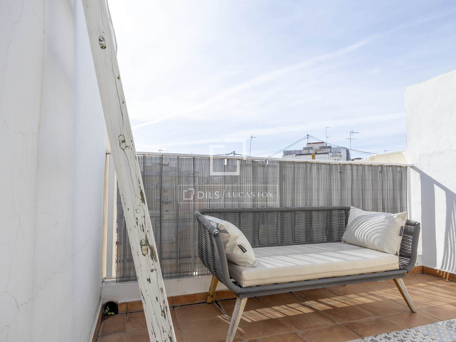 Terrace of Attic for rent in  Valencia Capital  with Air Conditioner, Parquet flooring and Terrace