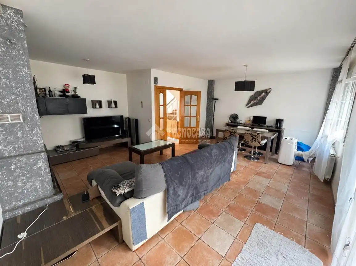 Casa pareada en venta en C. Beethoven, imagen 8