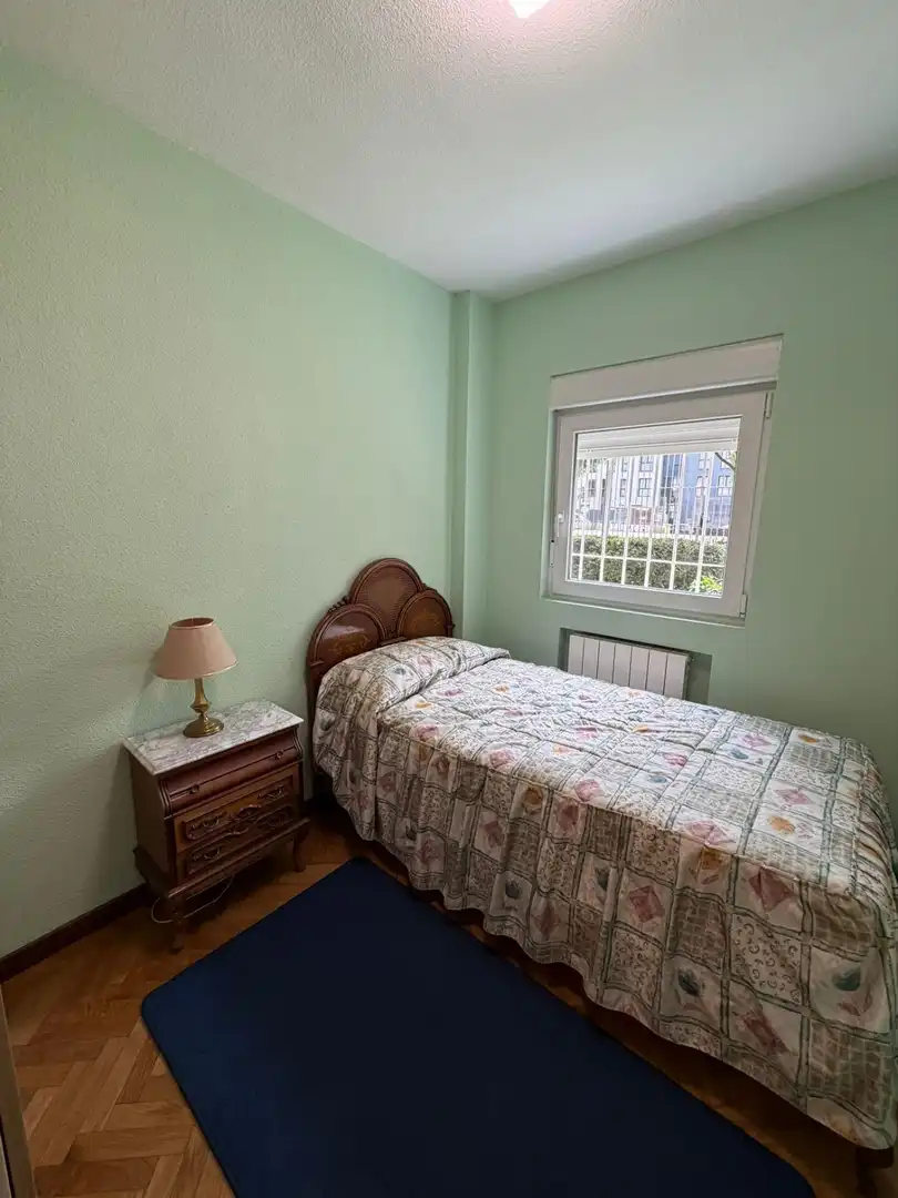 Habitación de Piso de alquiler en Madrid con Aire acondicionado, Calefacción y Parquet