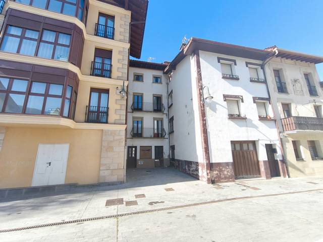 Casa adosada en Venta en San Migel Enparantza, 5 en Olazti / Olazagutía