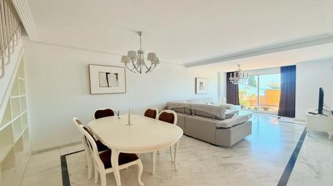 Foto 4 de Dúplex de alquiler en Bahía de Marbella, Marbella