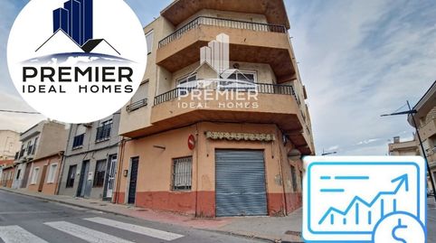 Se Vende Edificio con gran potencial en 9 de Octubre Petrer