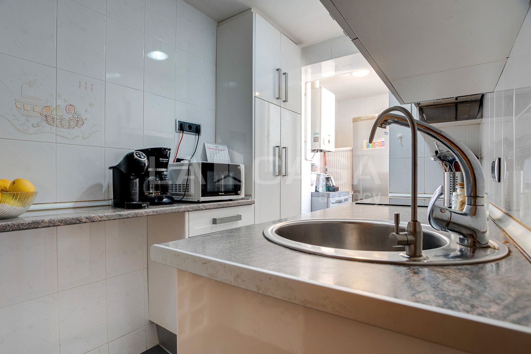Cocina de Piso en venta en Cornellà de Llobregat con Calefacción