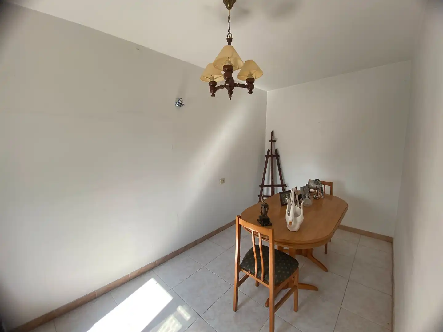 Comedor de Casa adosada en venta en Vilagarcía de Arousa con Terraza, Trastero y Amueblado