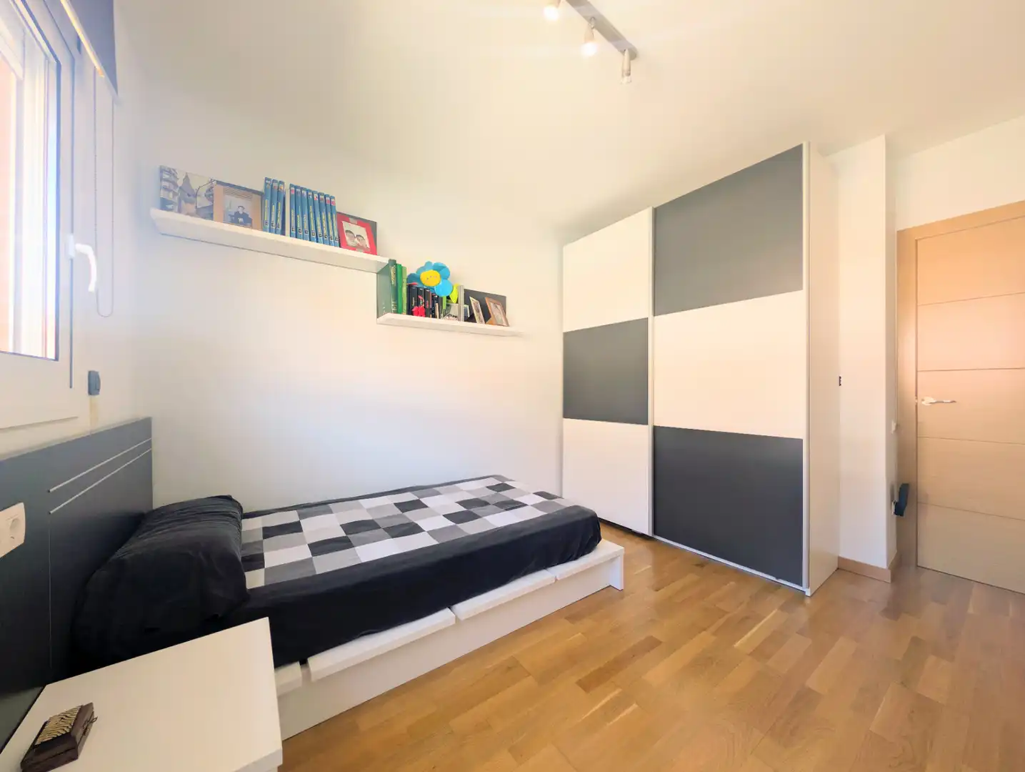 Habitación de Casa o chalet en venta en Viladecavalls con Aire acondicionado, Calefacción y Jardín privado