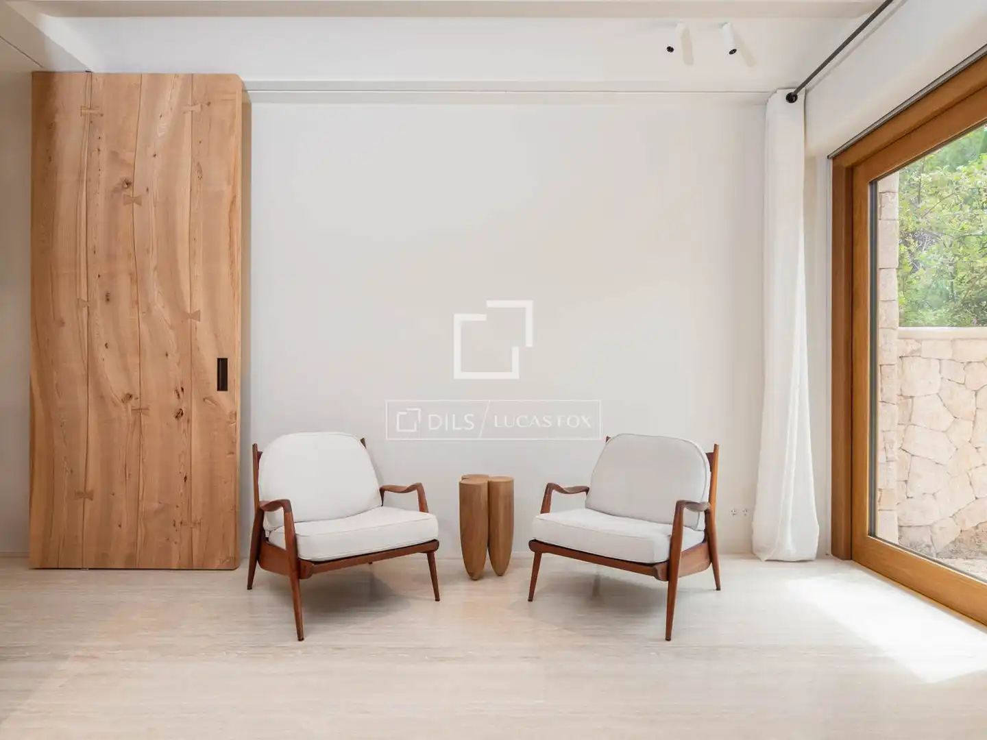 Sala de estar de Casa o chalet en venta en Santa Eulària des Riu con Aire acondicionado, Calefacción y Jardín privado
