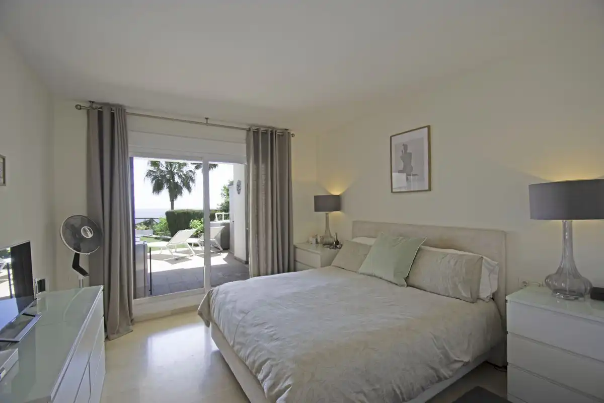 Erdgeschosswohnung mit Pool zum Verkauf in La Alcaidesa, imagen 4