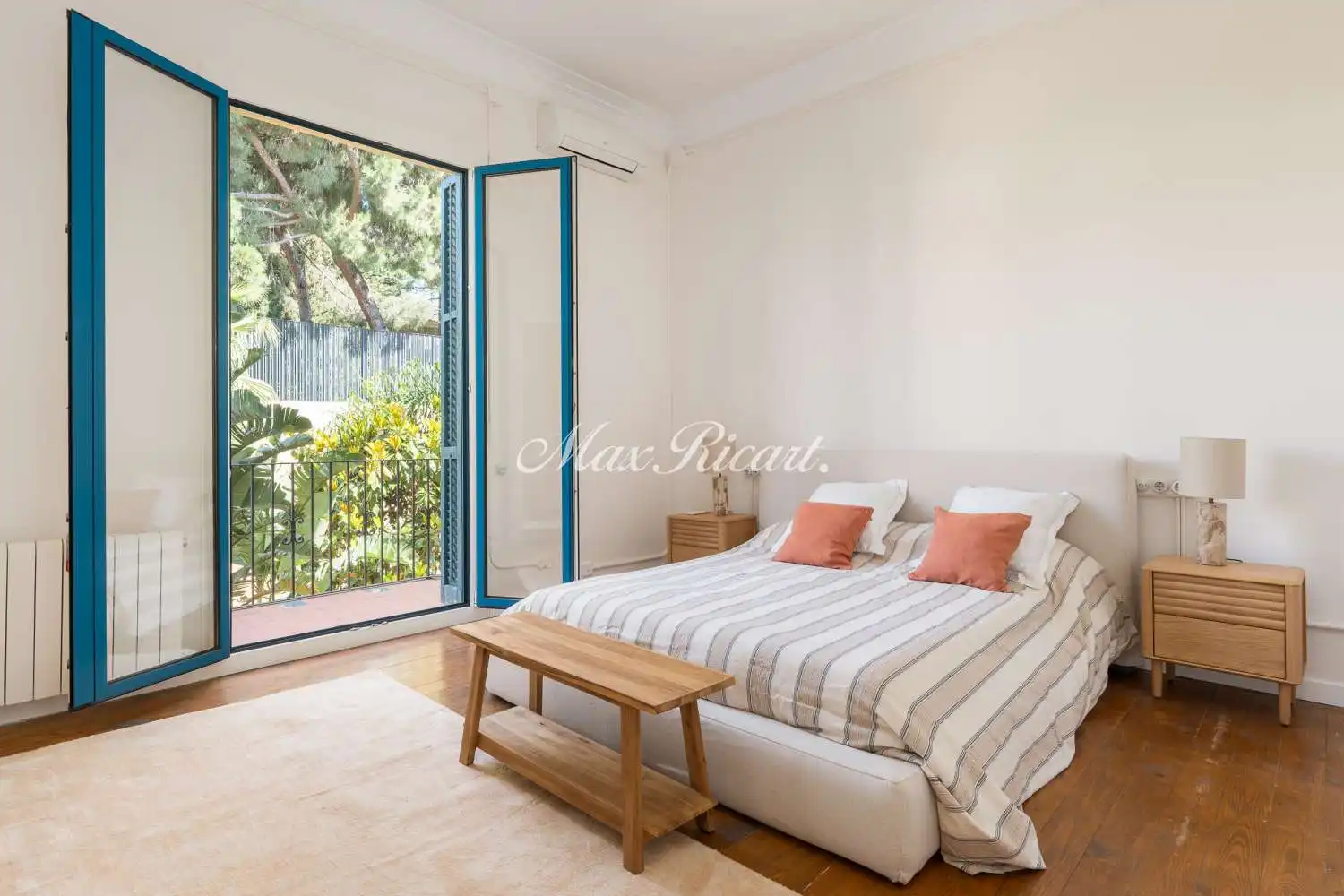 Bedroom of Flat for rent in Barcelona  with Air Conditioner, Heating and Swimming Pool