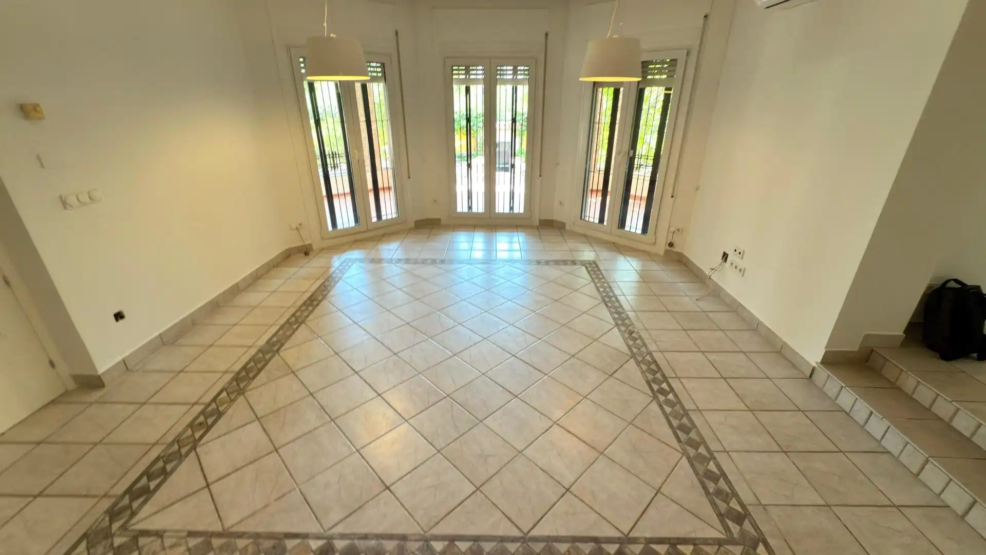 Casa o xalet en venda en Alicante / Alacant amb Aire condicionat, Calefacció i Jardí privat