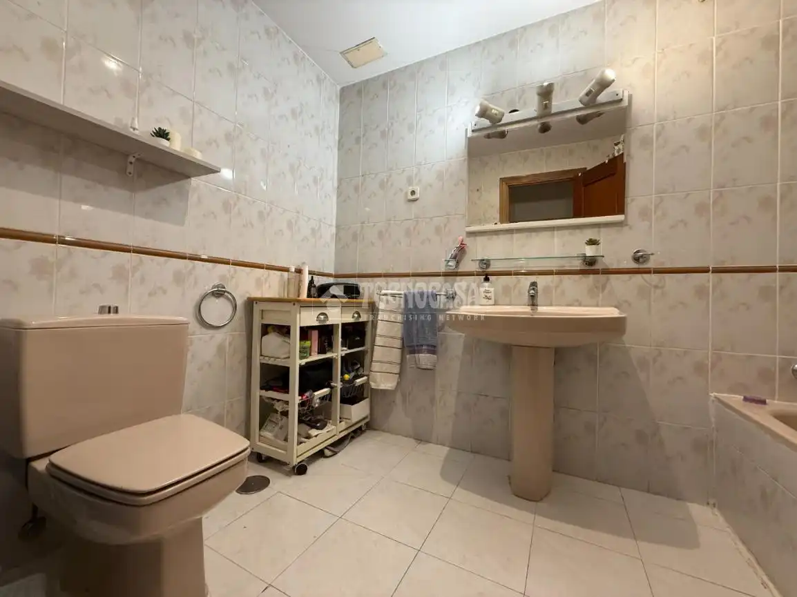 Baño de Piso en venta en Galapagar con Calefacción