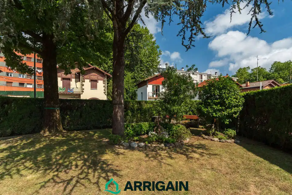 Jardín de Casa o chalet en venta en Irun  con Calefacción, Jardín privado y Terraza