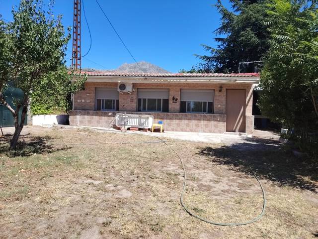 Casa-chalet en Venta en Calle de San Agustín en Mataelpino
