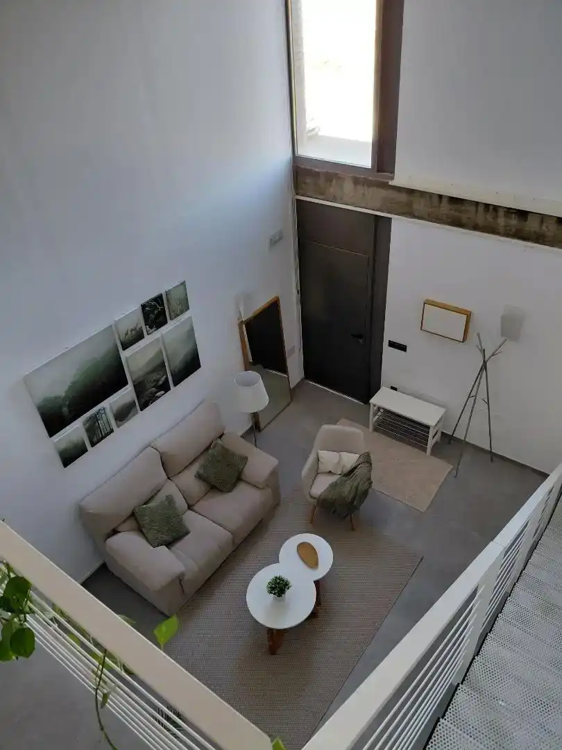 Sala d'estar de Loft en venda en Mairena del Aljarafe amb Aire condicionat, Traster i Moblat