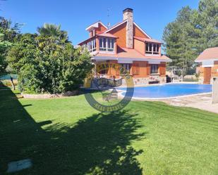 Garden of House or chalet for sale in Valdefresno  with Heating, Private garden and Terrace