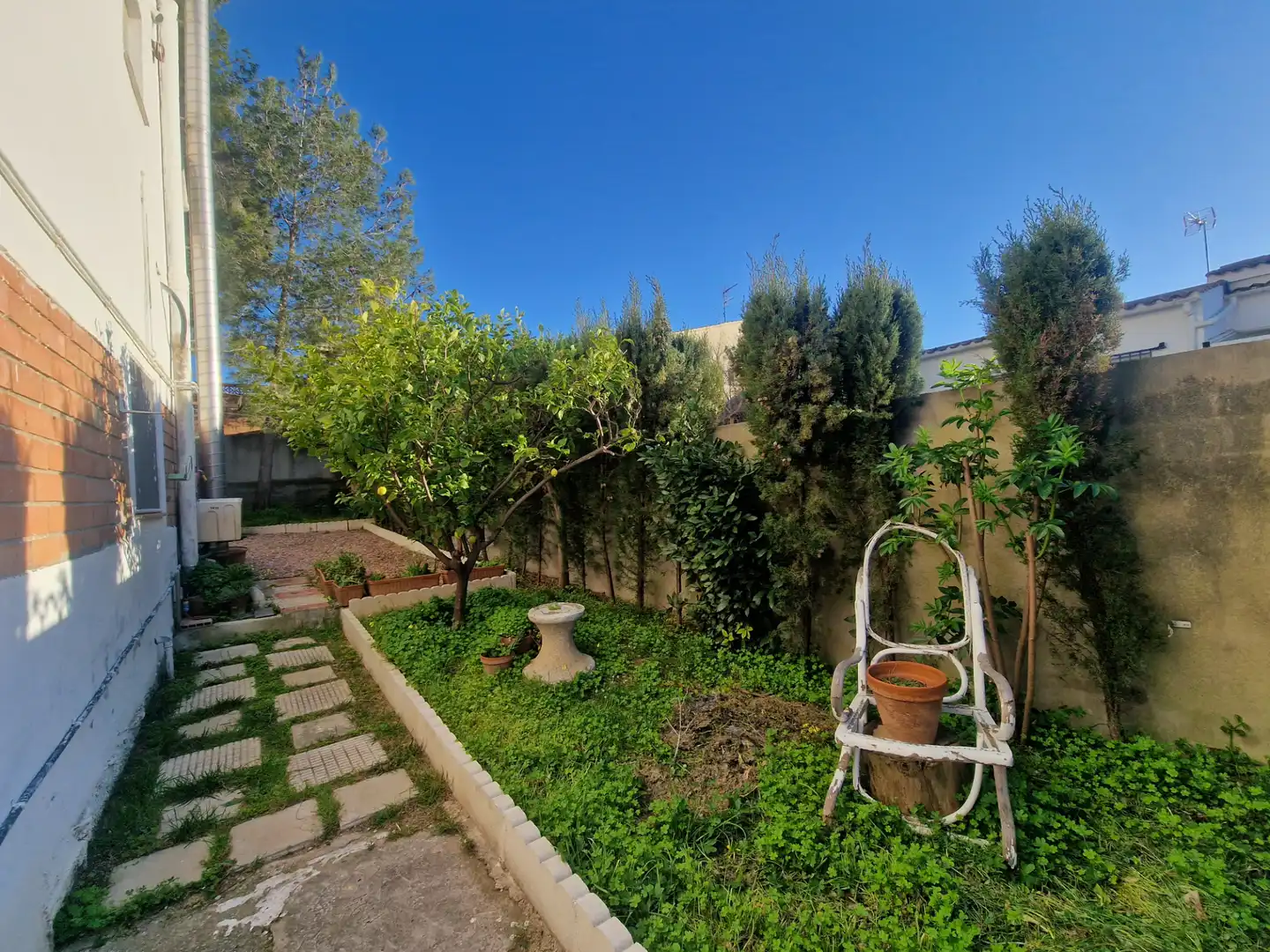 Jardí de Casa o xalet en venda en Cubelles amb Calefacció, Jardí privat i Terrassa