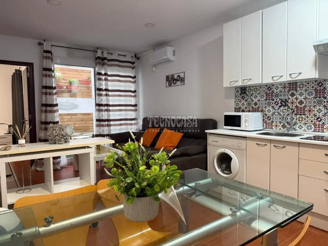 Wohnzimmer von Gebäude zum Verkauf in Barbate