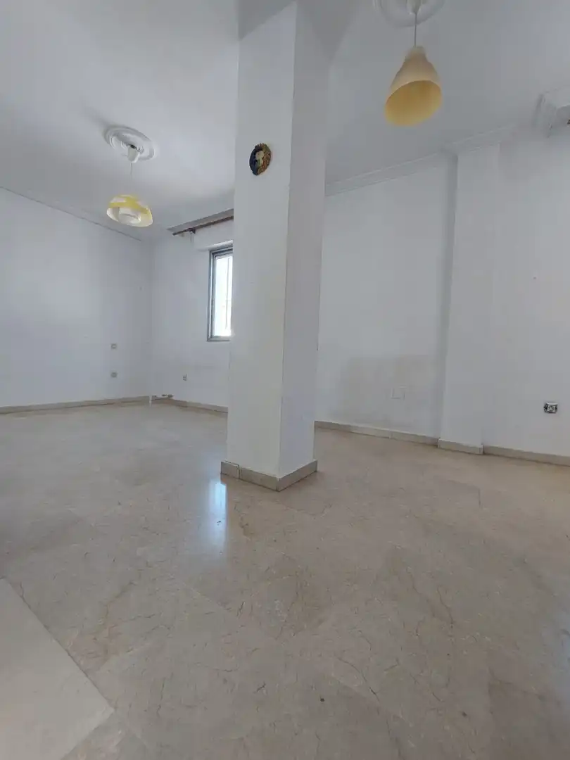 Houses for sale in Sevilla  with Air Conditioner, Terrace and Storage room