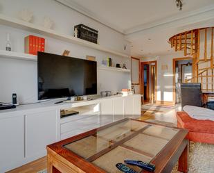 Living room of Duplex for sale in Donostia - San Sebastián   with Heating, Private garden and Terrace